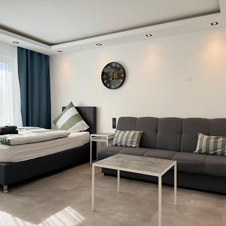 Aparts House - Balkon-Wifi-Kitchen Essen Dış mekan fotoğraf
