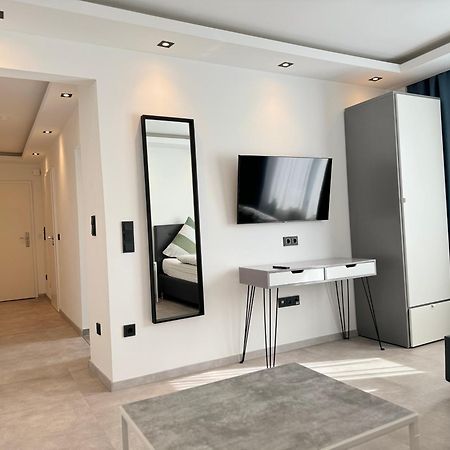 Aparts House - Balkon-Wifi-Kitchen Essen Dış mekan fotoğraf