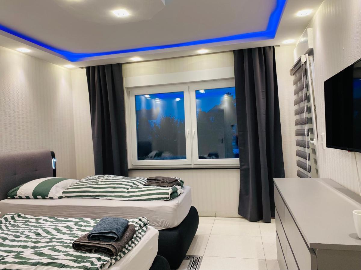 Aparts House - Balkon-Wifi-Kitchen Essen Dış mekan fotoğraf