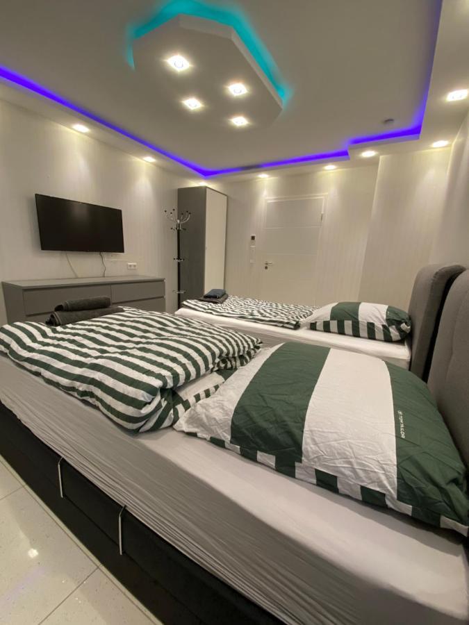 Aparts House - Balkon-Wifi-Kitchen Essen Dış mekan fotoğraf