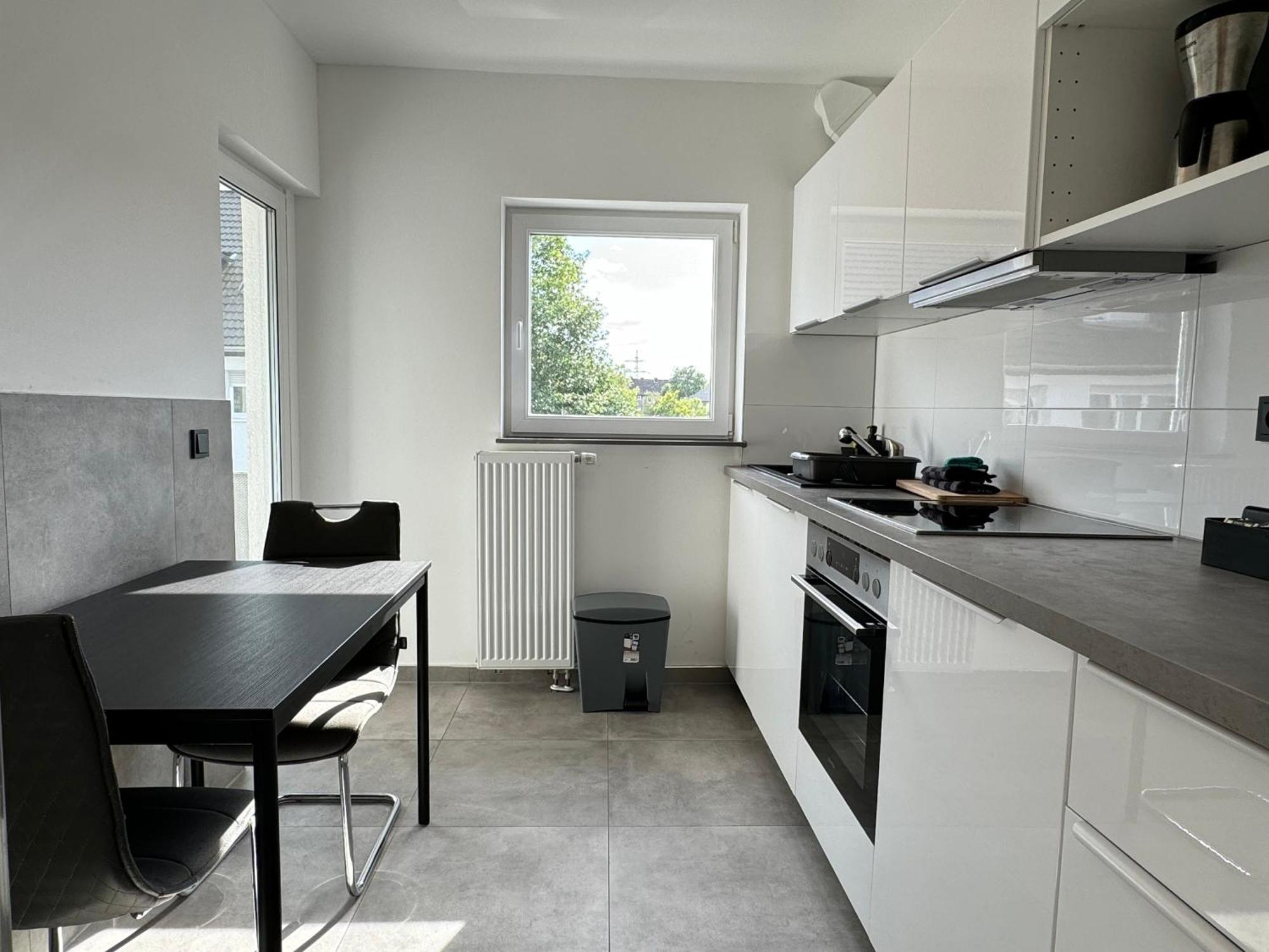 Aparts House - Balkon-Wifi-Kitchen Essen Dış mekan fotoğraf
